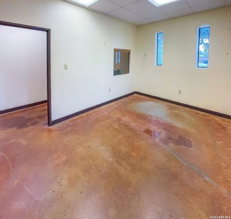 1824 S Washington Street Beeville TX 78102