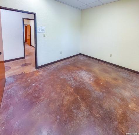 1824 S Washington Street Beeville TX 78102