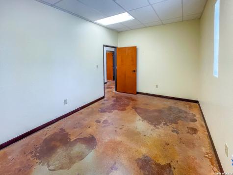1824 S Washington Street Beeville TX 78102