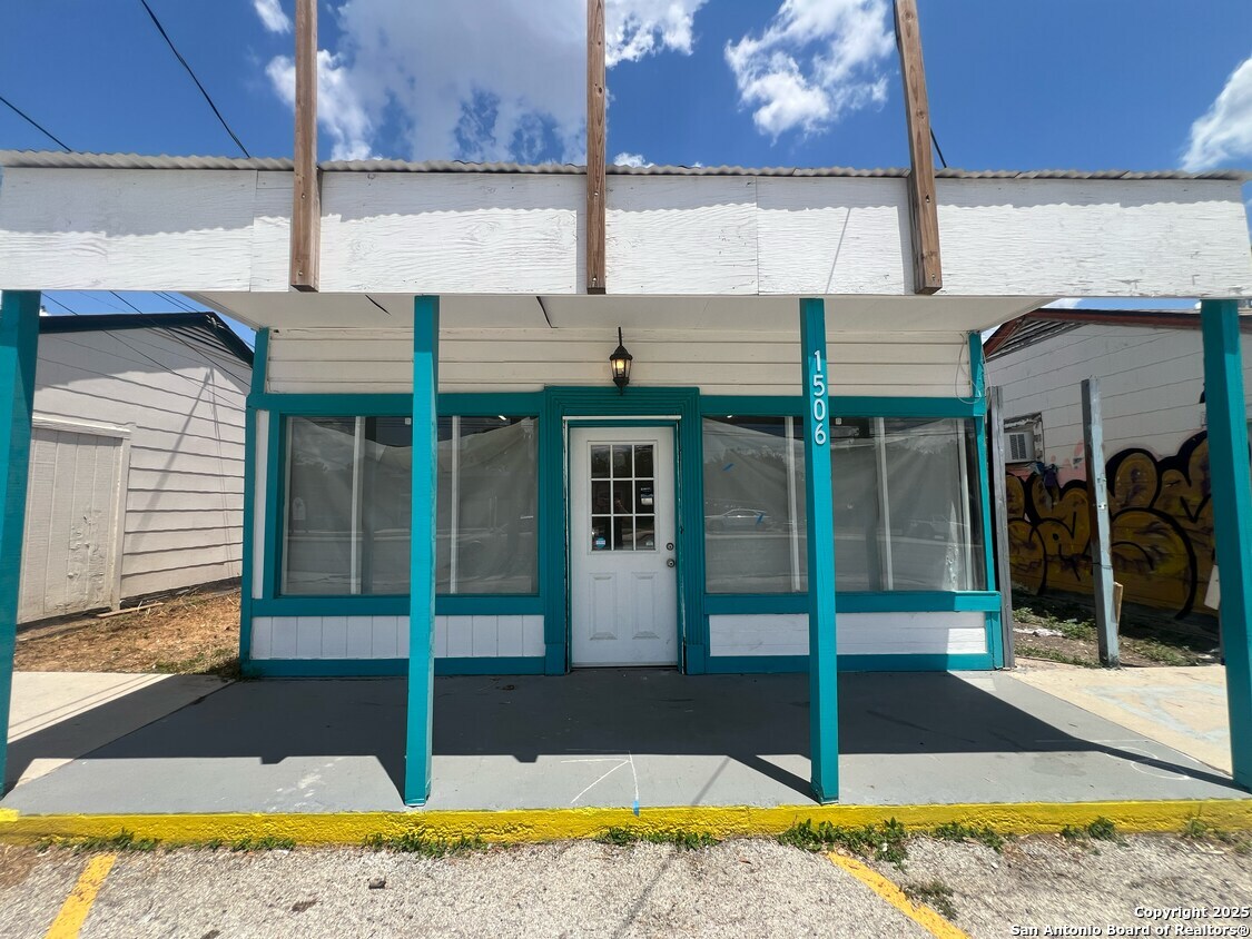 1500 Fredericksburg Road San Antonio TX 78201