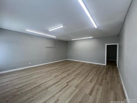 1500 Fredericksburg Road San Antonio TX 78201
