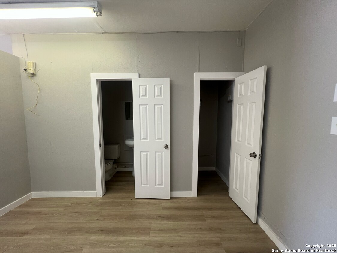 1500 Fredericksburg Road San Antonio TX 78201