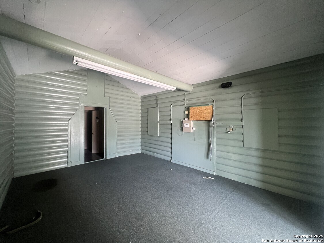 1500 Fredericksburg Road San Antonio TX 78201