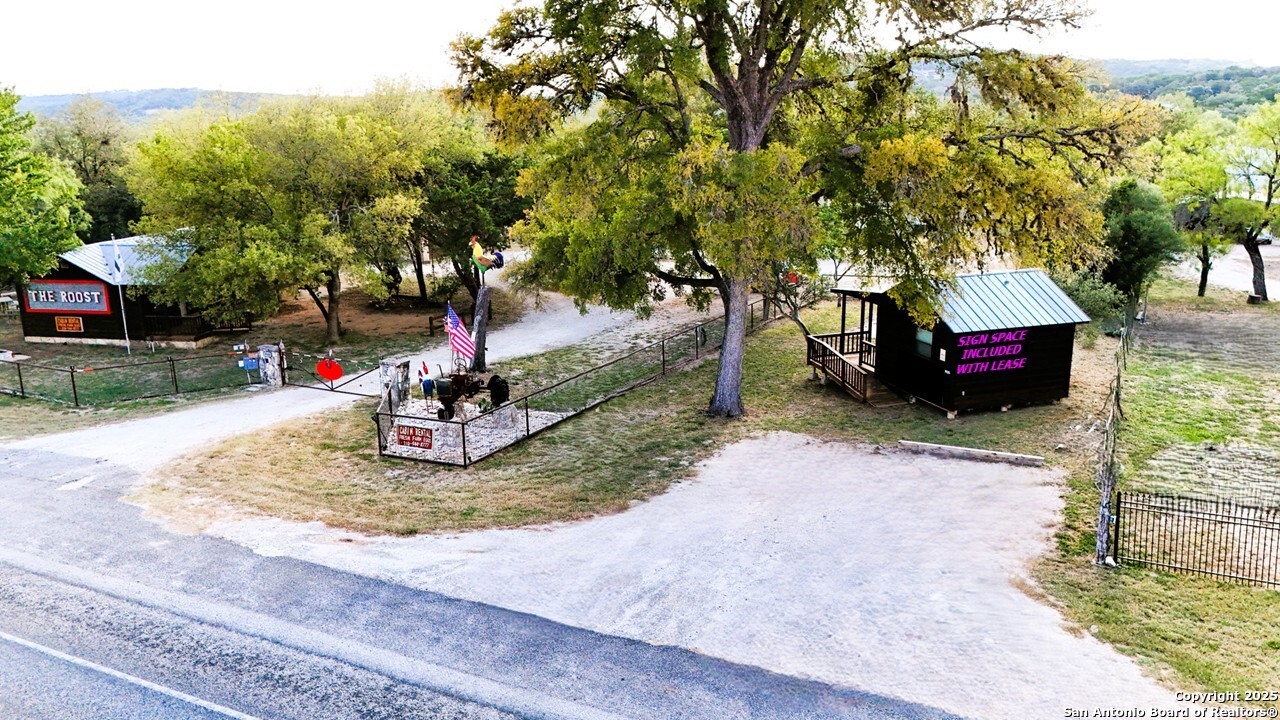 9926 Fm 1283 Lakehills TX 78063