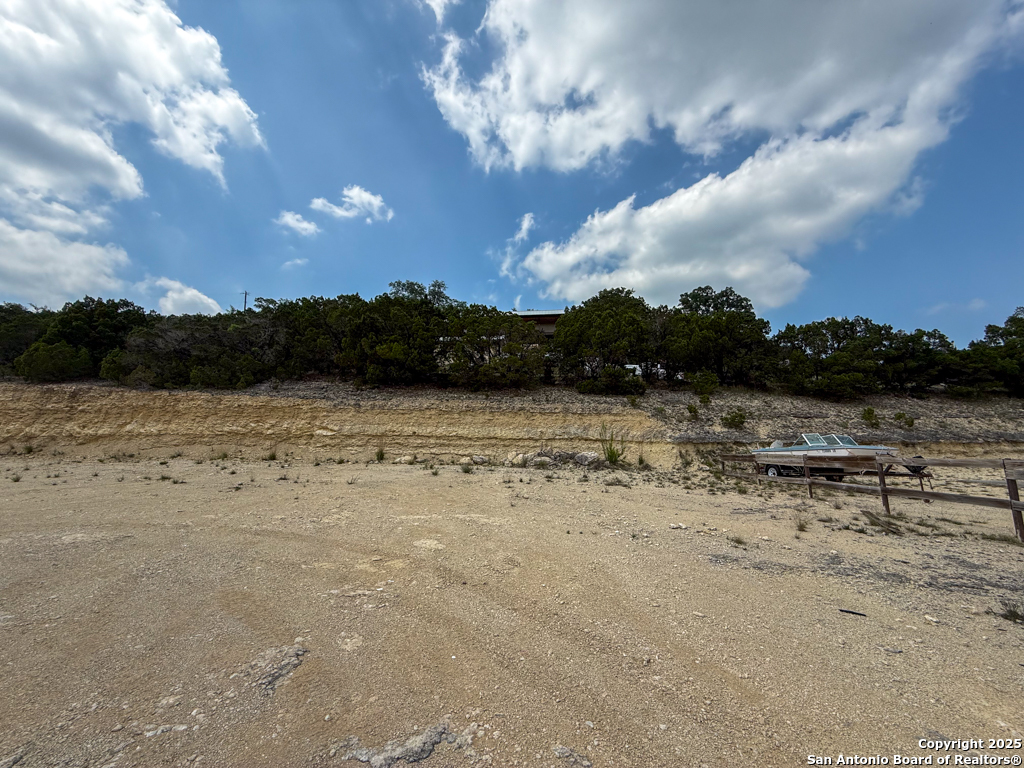 687 Valley Haven Canyon Lake TX 78133