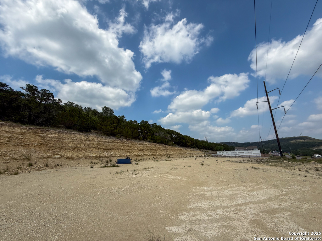 687 Valley Haven Canyon Lake TX 78133