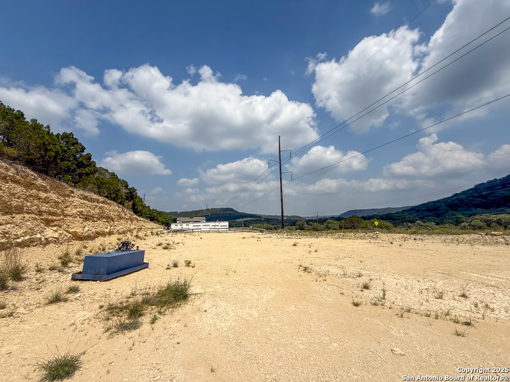 687 Valley Haven Canyon Lake TX 78133