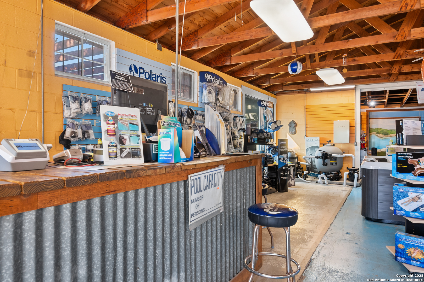 1224 S Main Street N S Main Boerne TX 78006