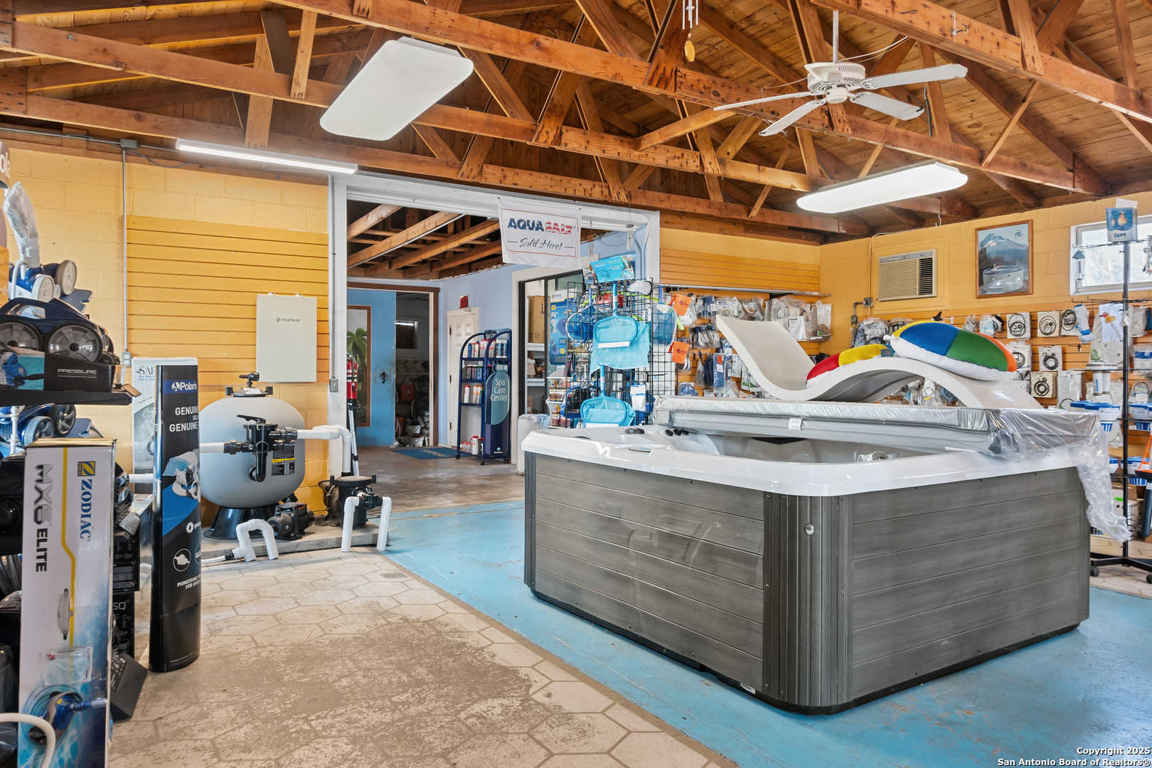 1224 S Main Street N S Main Boerne TX 78006