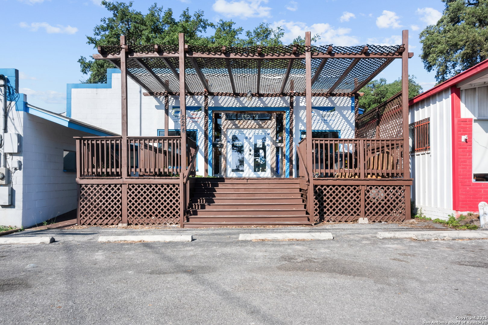 1224 S Main Street N S Main Boerne TX 78006