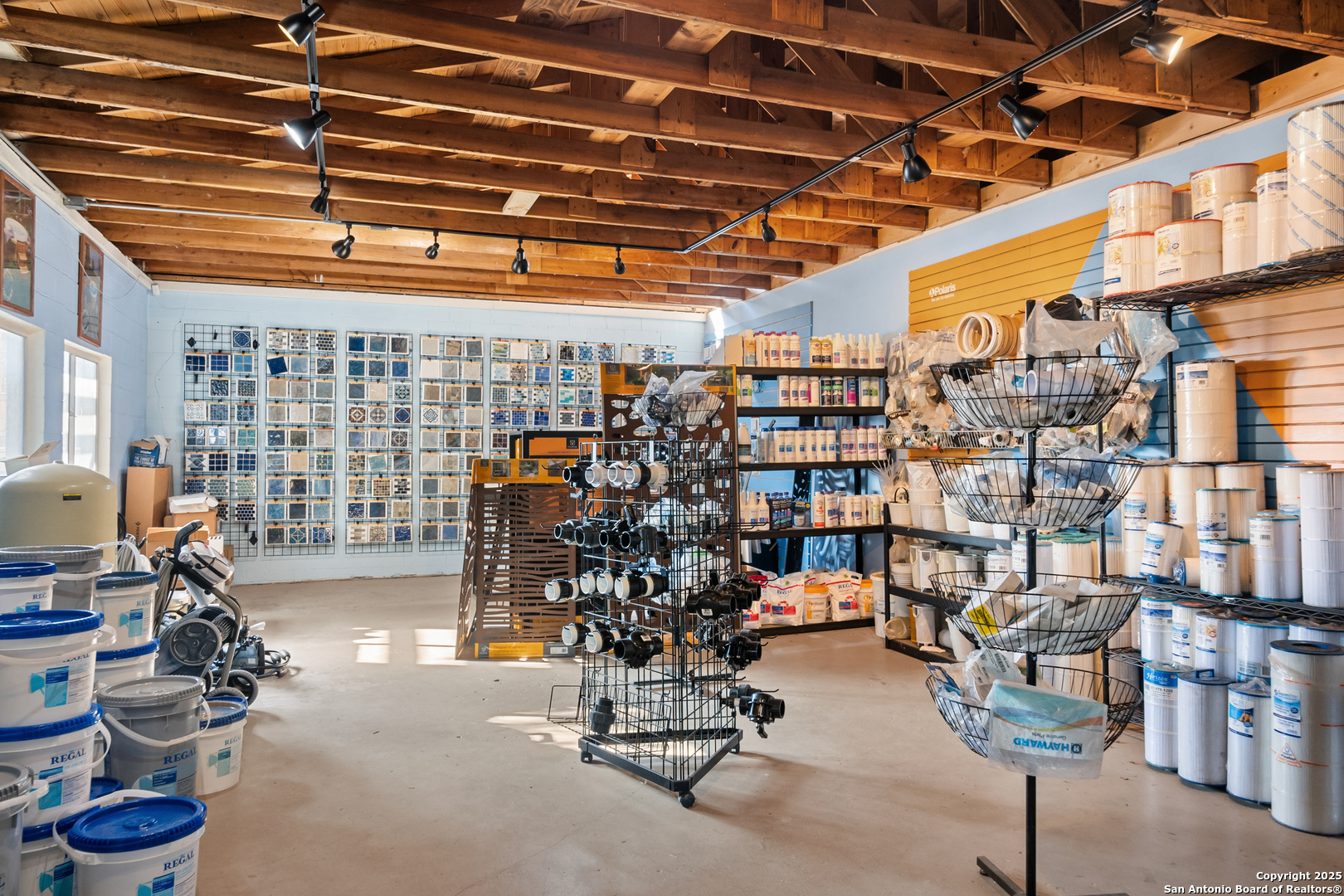 1224 S Main Street N S Main Boerne TX 78006