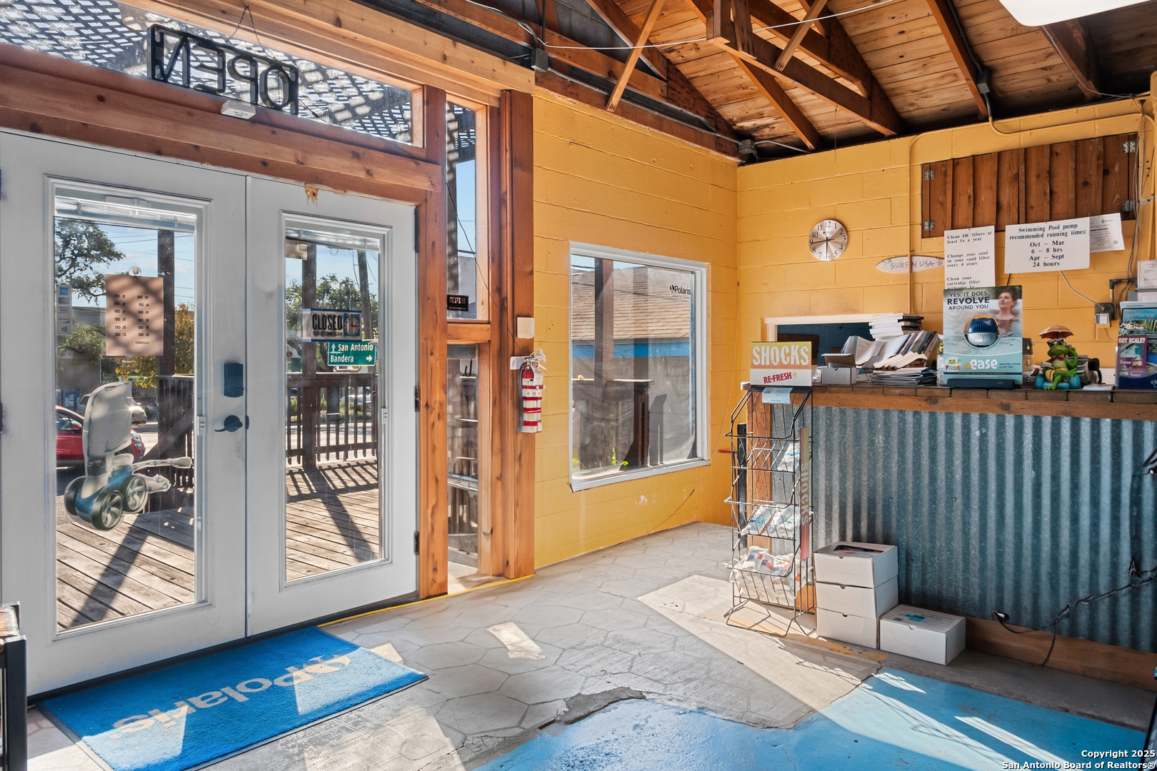 1224 S Main Street N S Main Boerne TX 78006