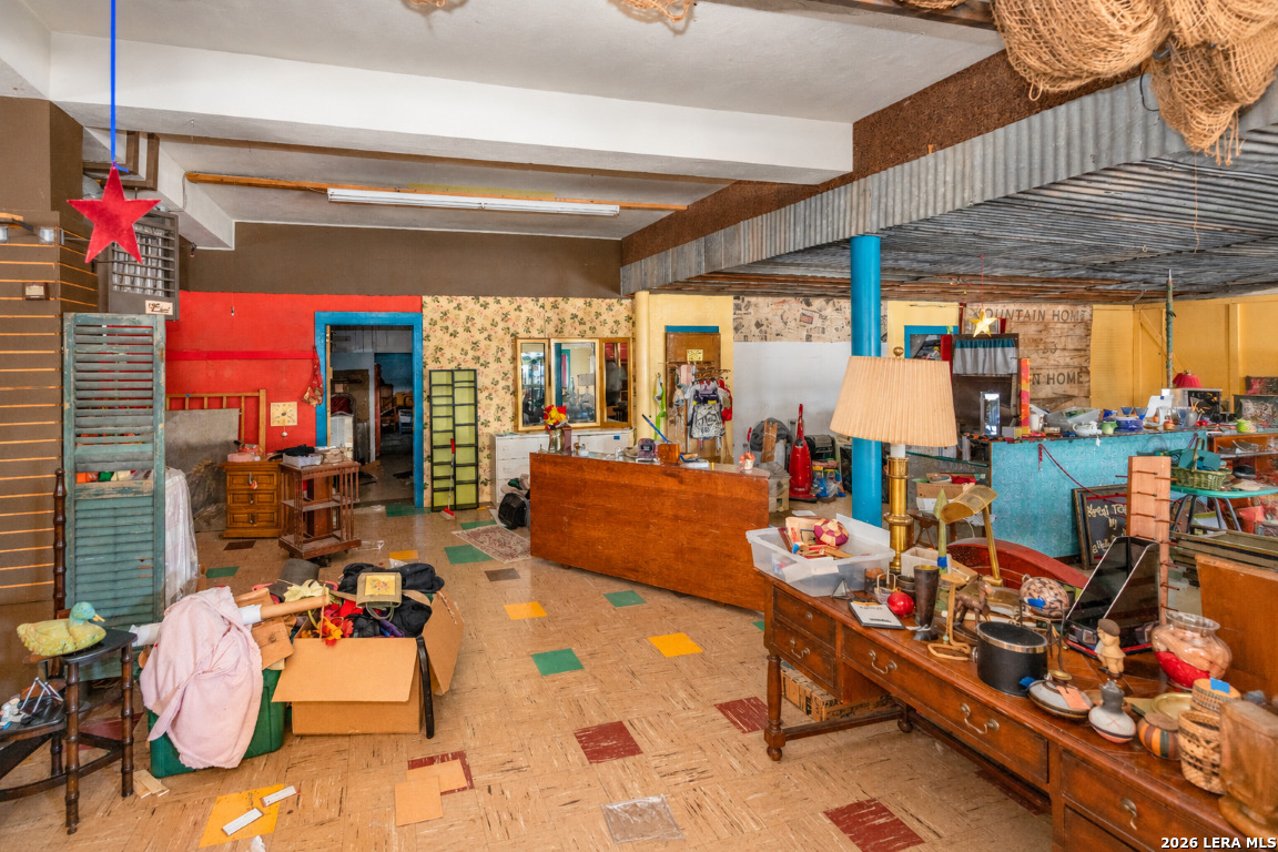 210 S Us Highway 83 Leakey TX 78873