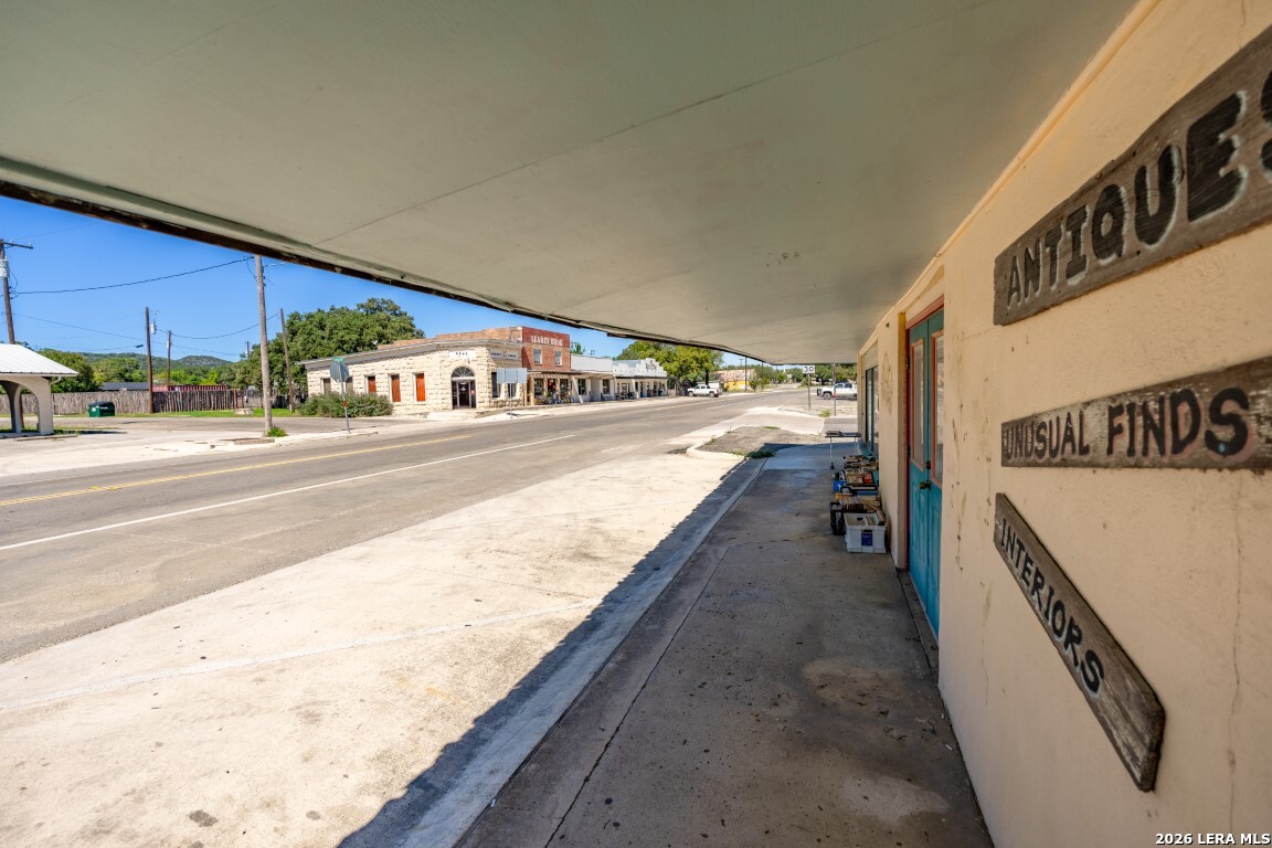 210 S Us Highway 83 Leakey TX 78873