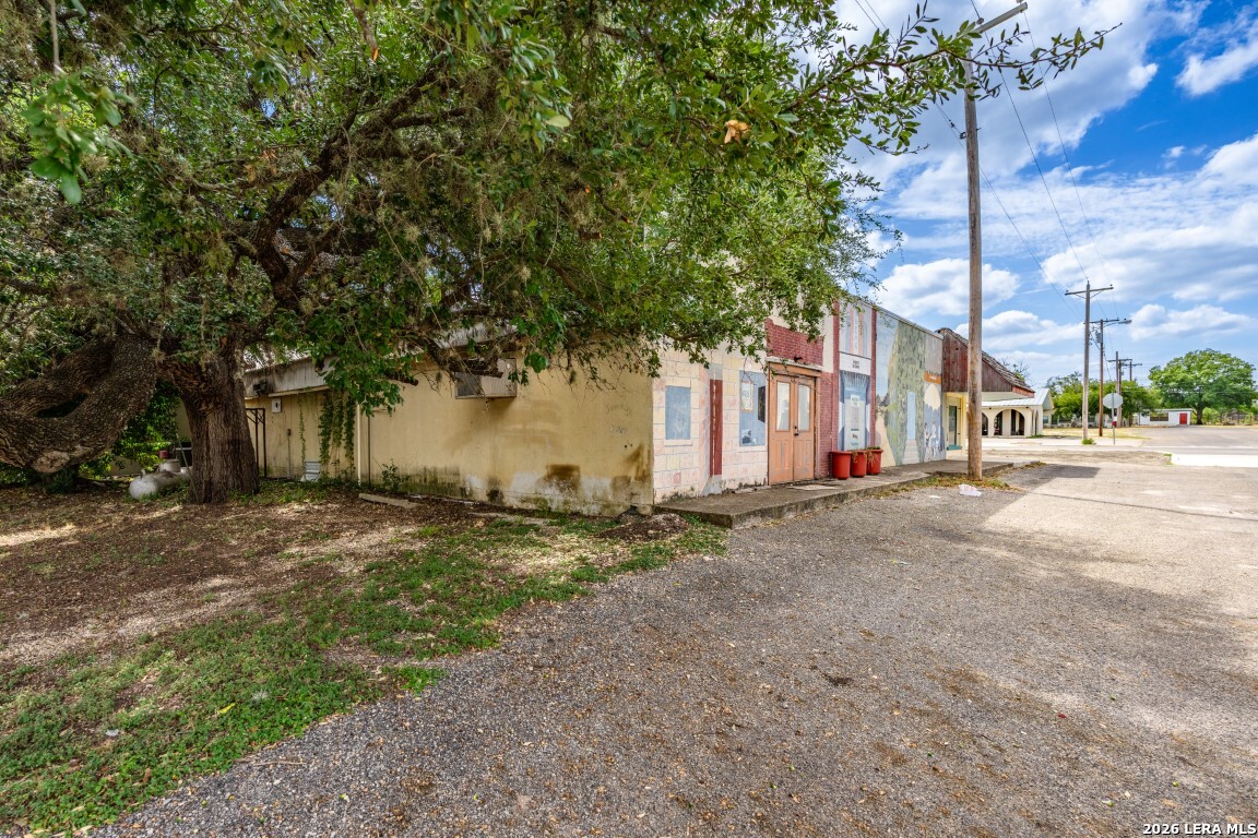 210 S Us Highway 83 Leakey TX 78873