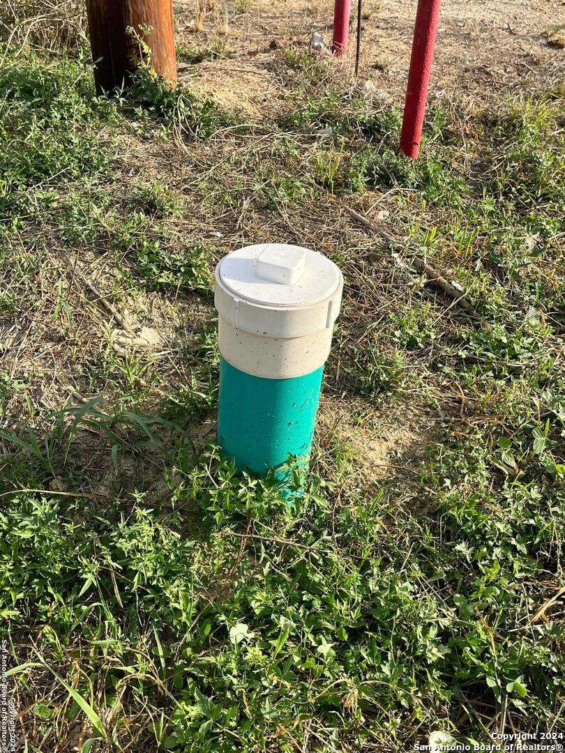 1774 Highway 132 N North Natalia TX 78059