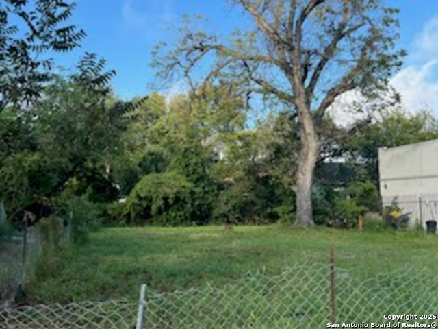 1509 S Gevers Street San Antonio TX 78210