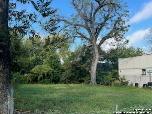 1509 S Gevers Street San Antonio TX 78210