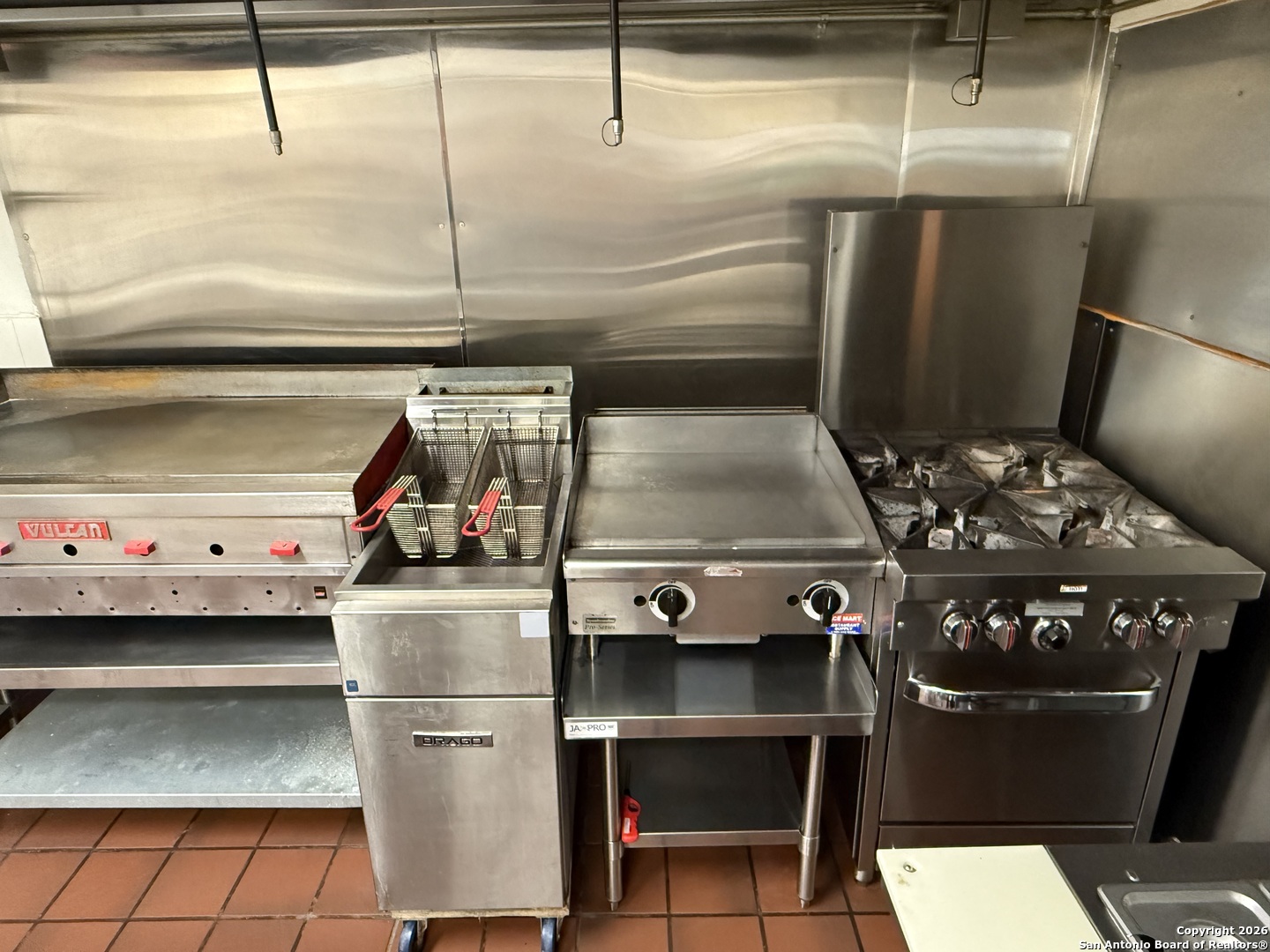 5402 S Zarzamora San Antonio TX 78211