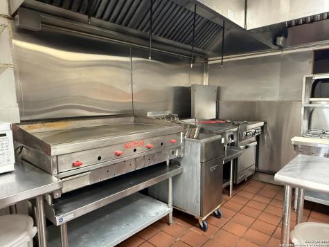 5402 S Zarzamora San Antonio TX 78211