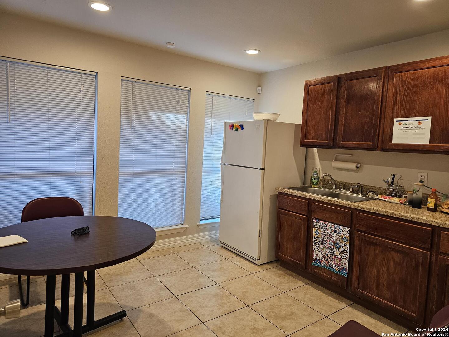 8008 West Avenue San Antonio TX 78213