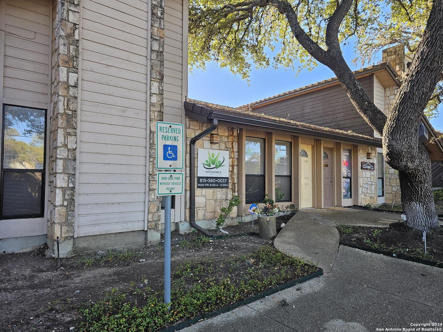 8008 West Avenue San Antonio TX 78213