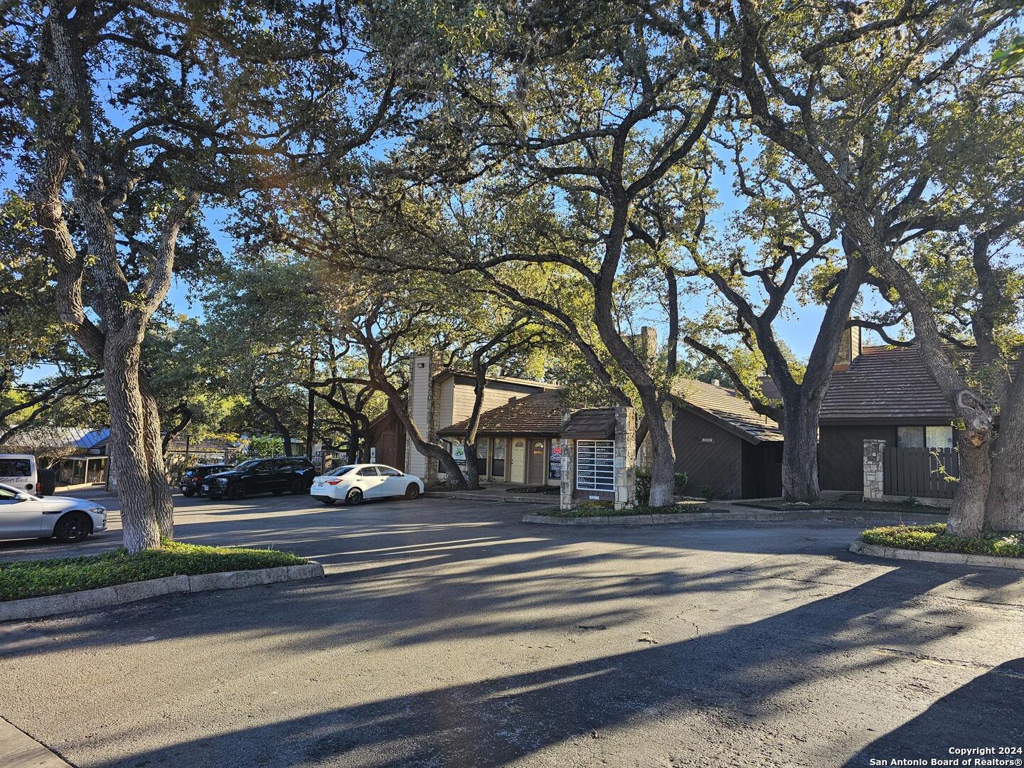 8008 West Avenue San Antonio TX 78213