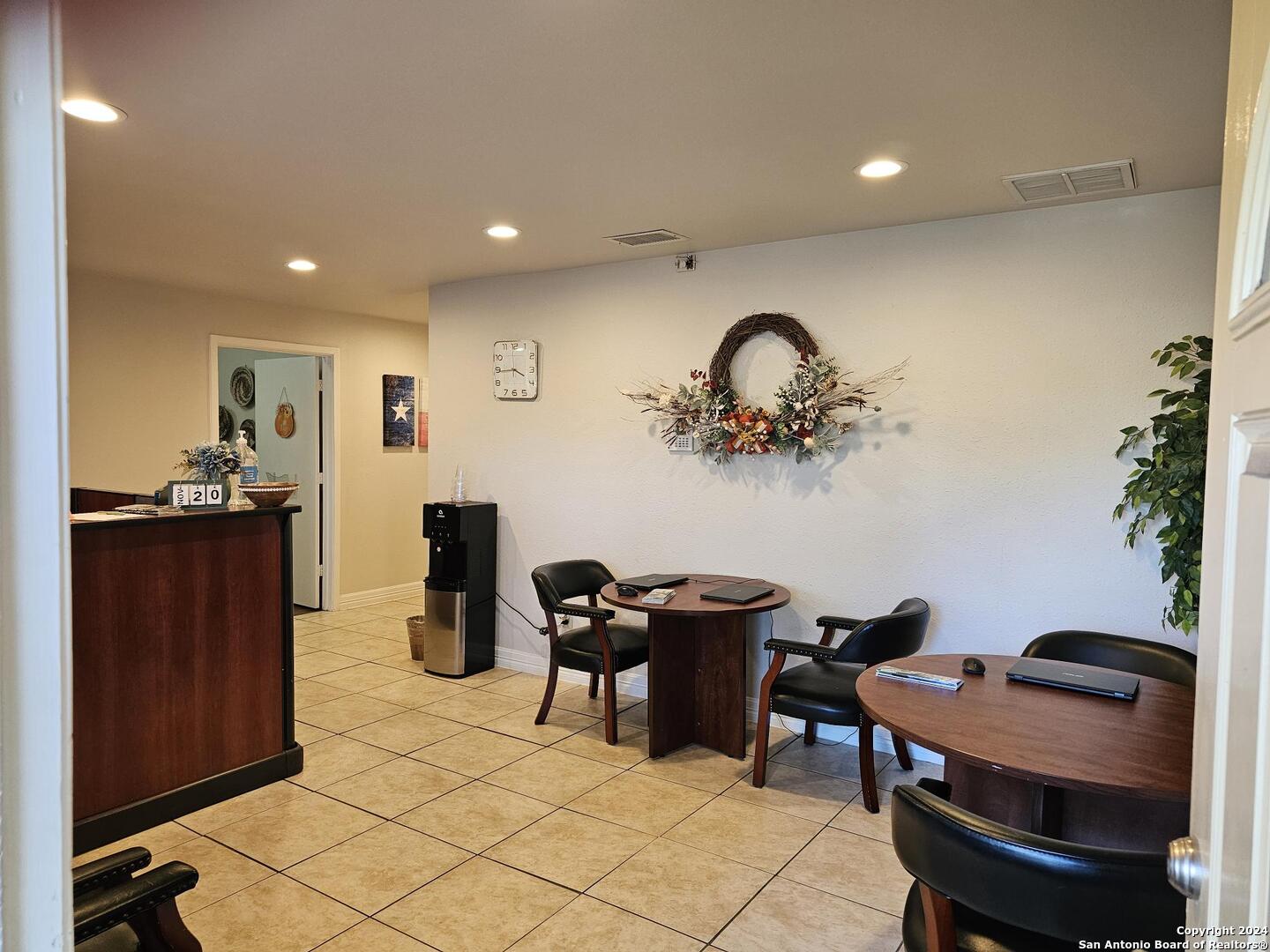 8008 West Avenue San Antonio TX 78213