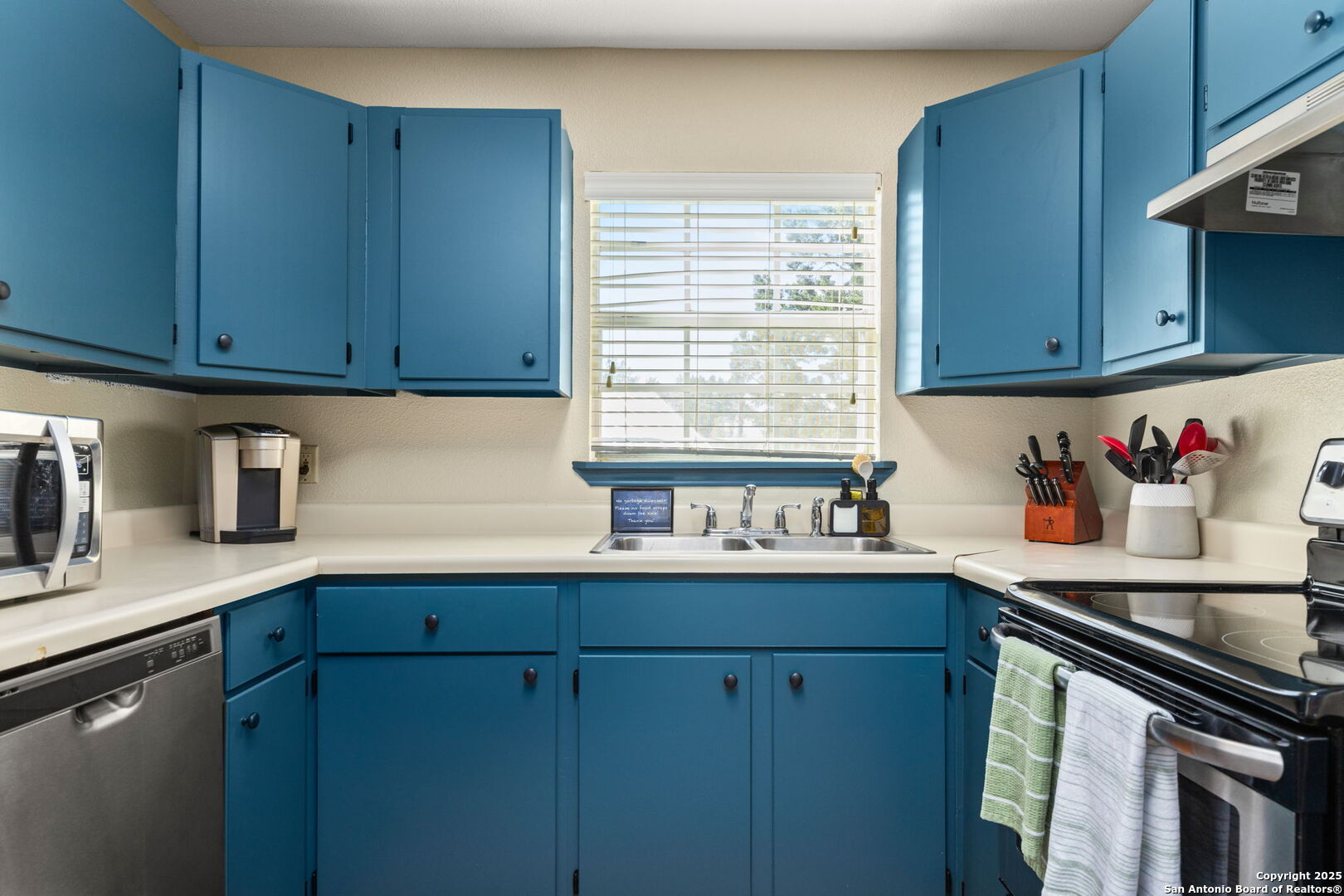 2232 Valley Canyon Lake TX 78133