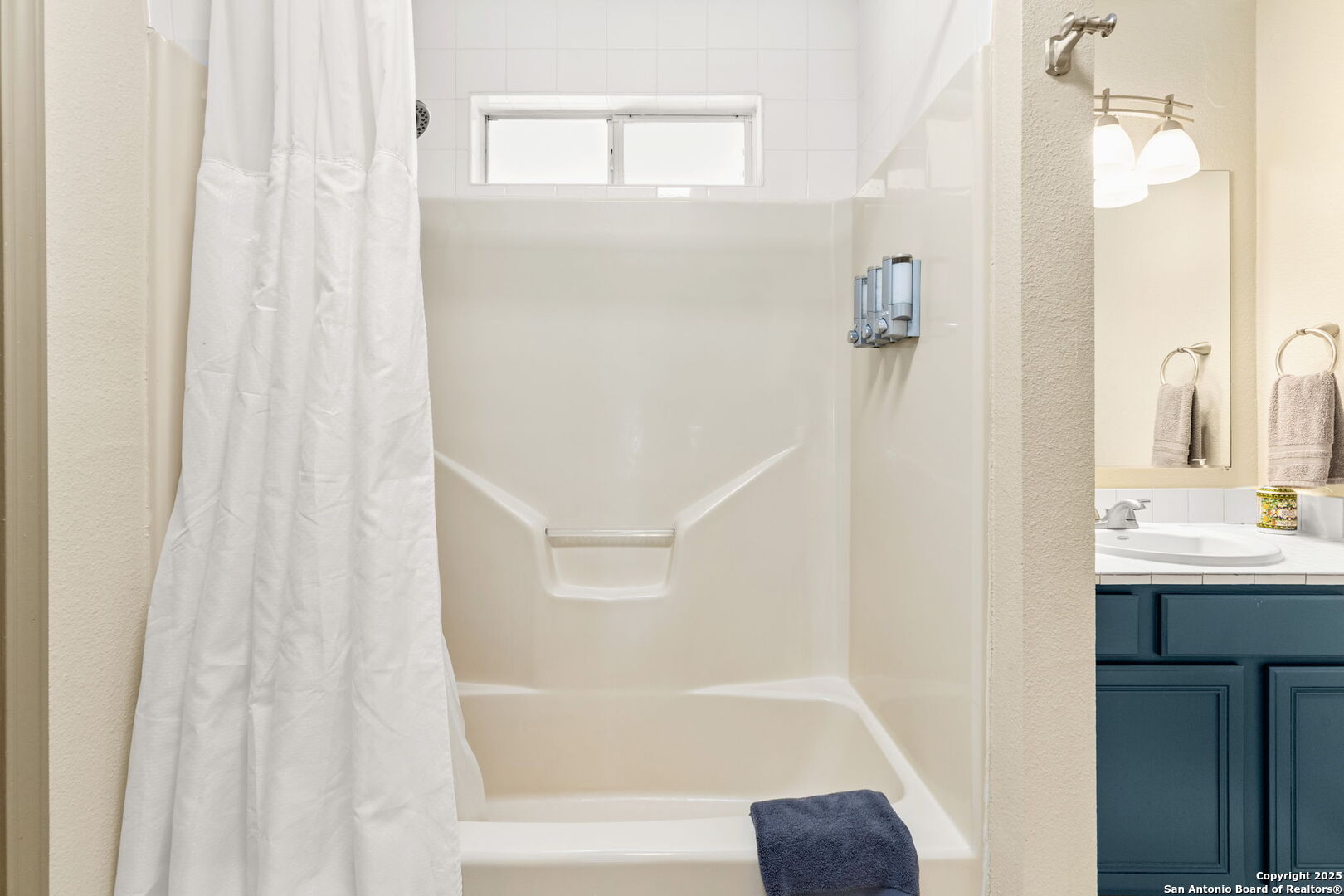 2232 Valley Canyon Lake TX 78133