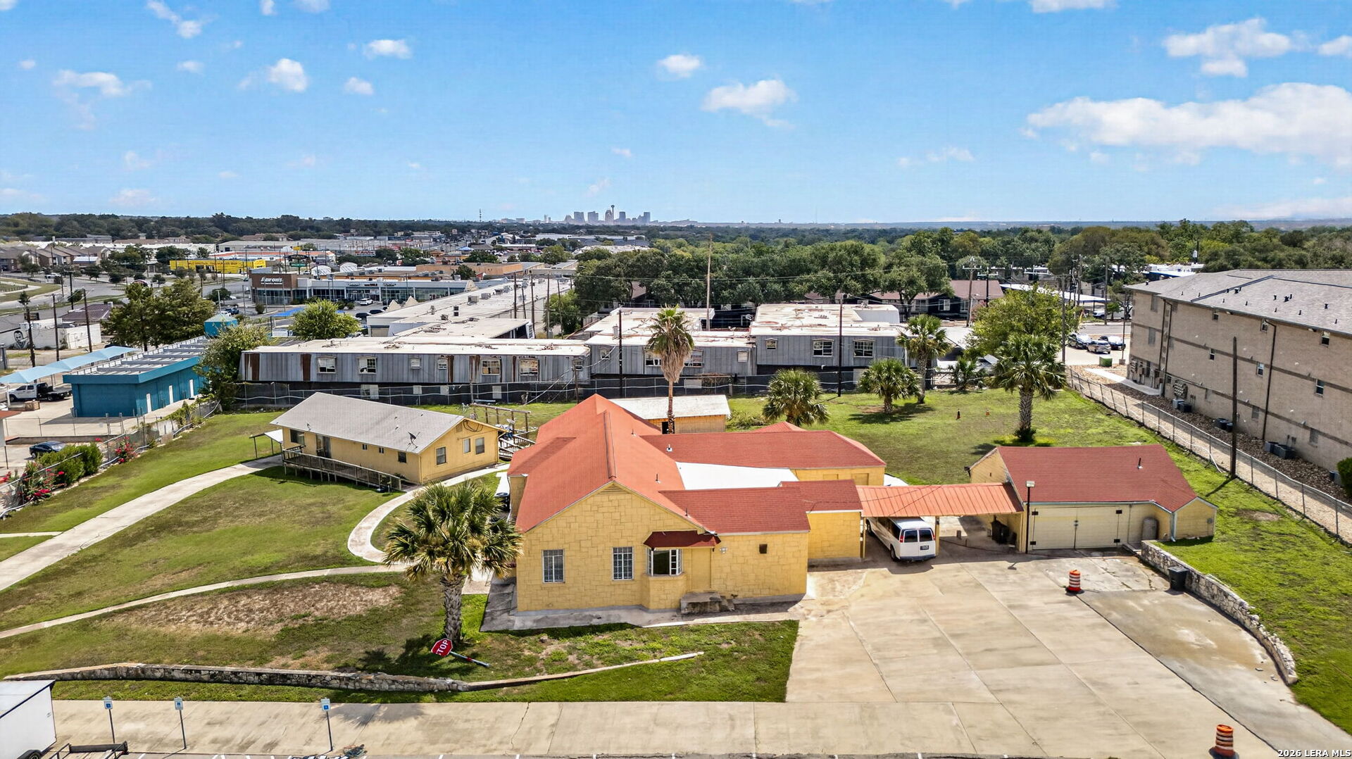 3735 Fredericksburg Road San Antonio TX 78201