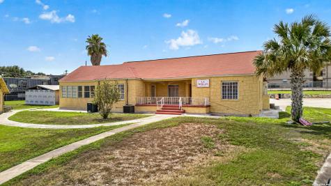 3735 Fredericksburg Road San Antonio TX 78201