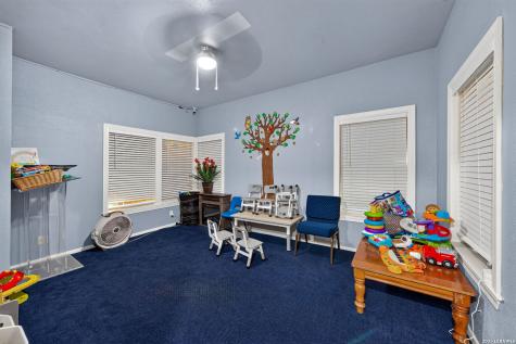3735 Fredericksburg Road San Antonio TX 78201