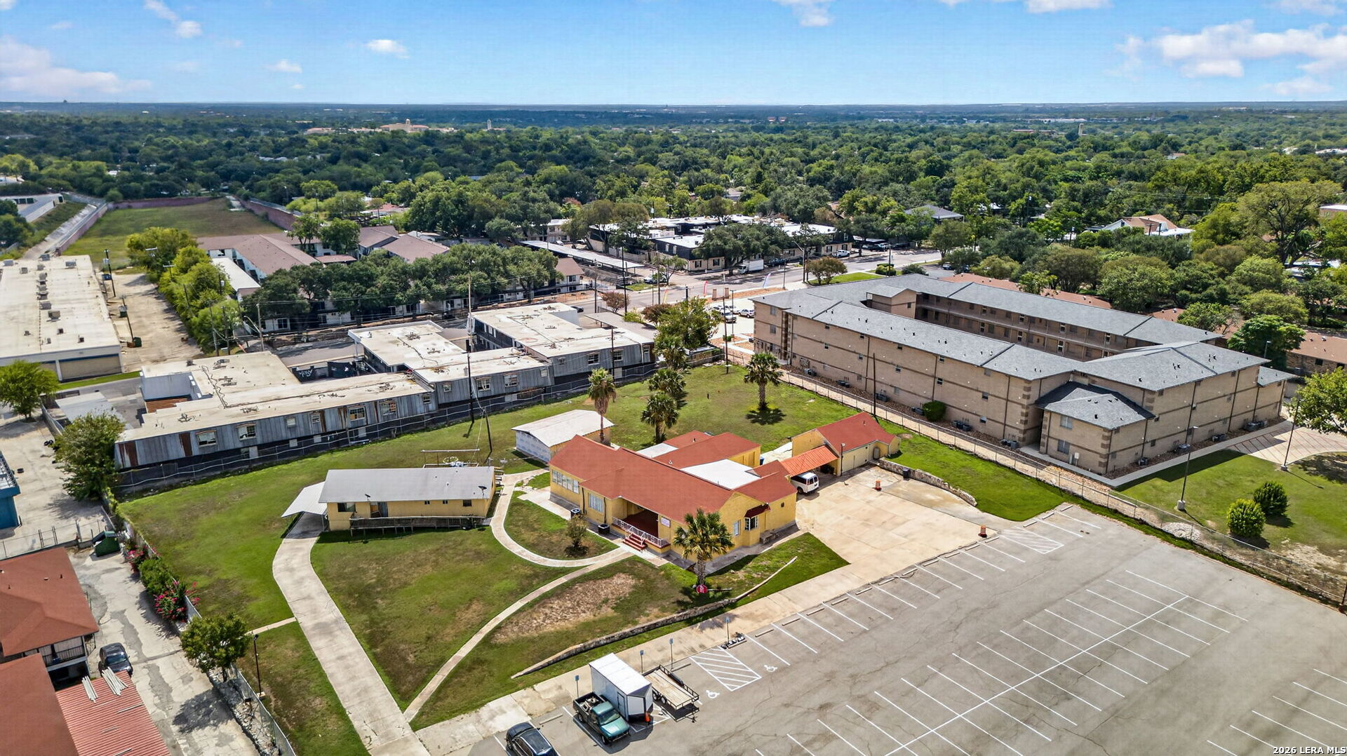 3735 Fredericksburg Road San Antonio TX 78201