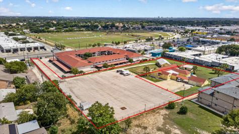 3735 Fredericksburg Road San Antonio TX 78201