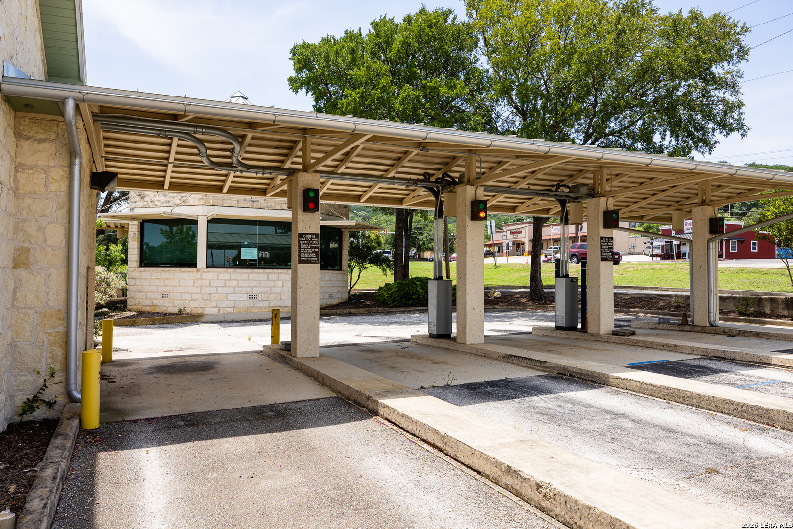 1015 Sidney Baker Street Kerrville TX 78028