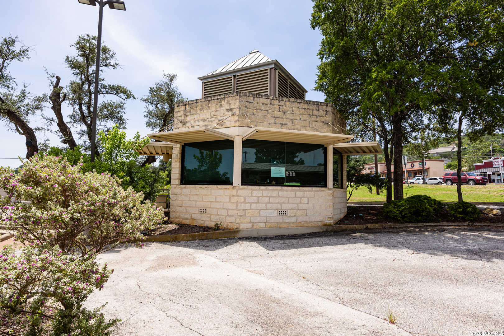 1015 Sidney Baker Street Kerrville TX 78028