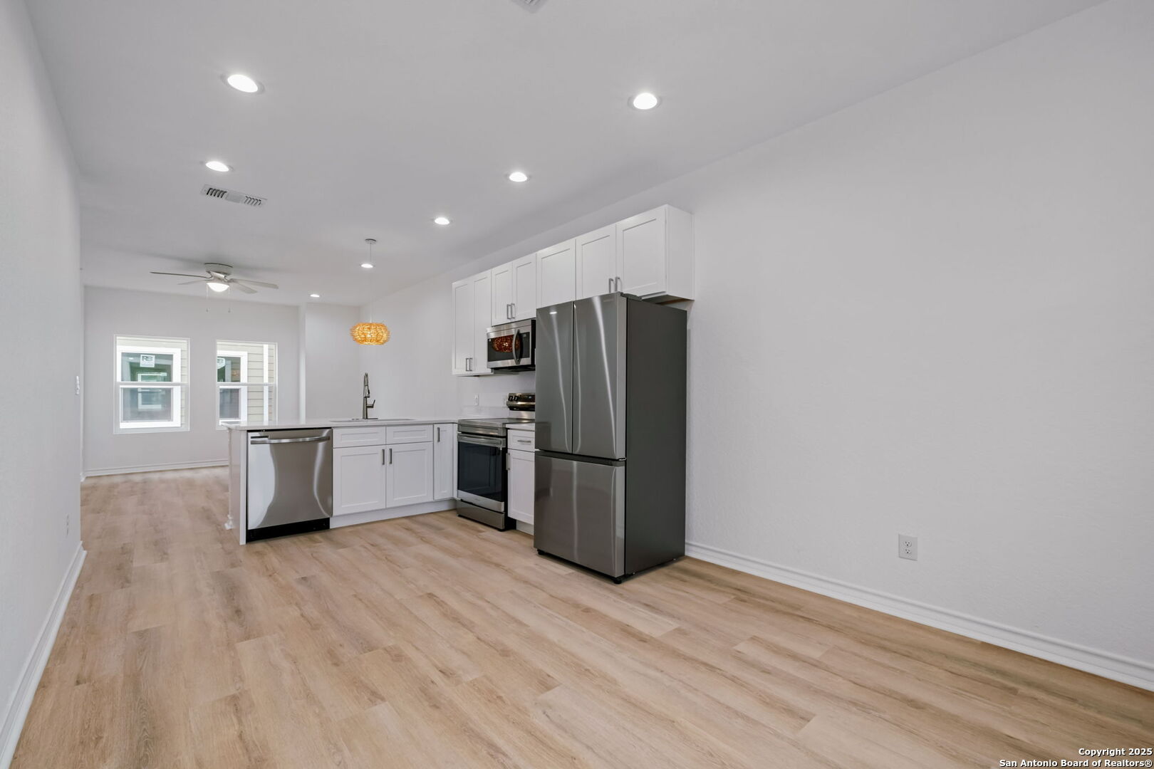 1502 S Walters San Antonio TX 78210