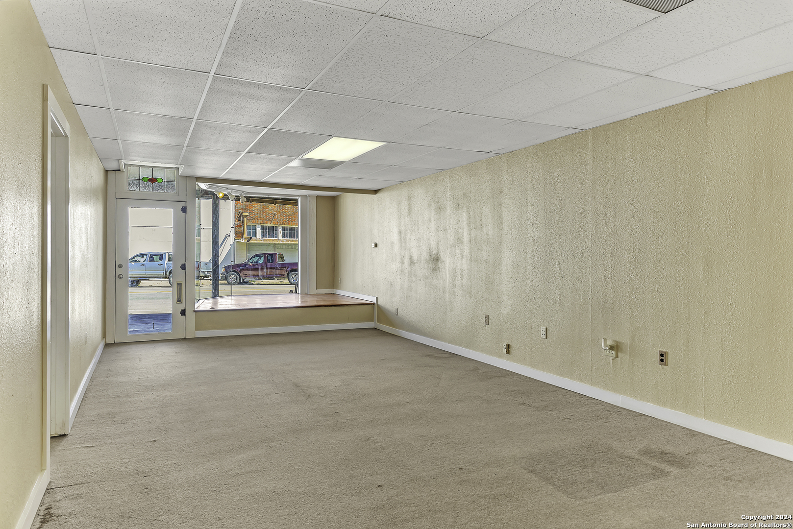 217 W Main Street Kenedy TX 78119