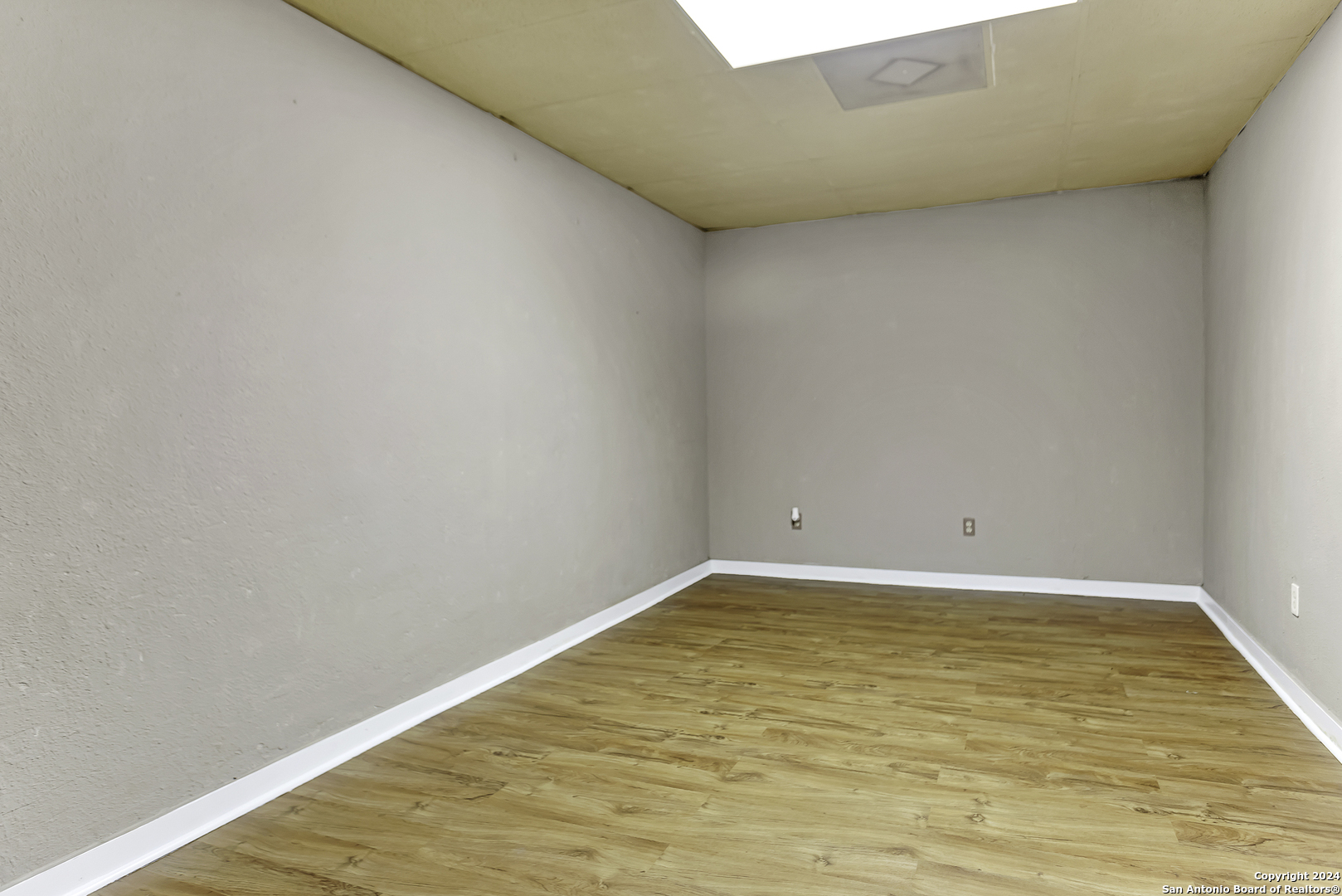 217 W Main Street Kenedy TX 78119