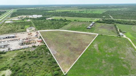 000 N I-37 Access Road Three Rivers TX 78071