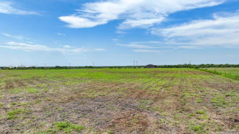 000 N I-37 Access Road Three Rivers TX 78071