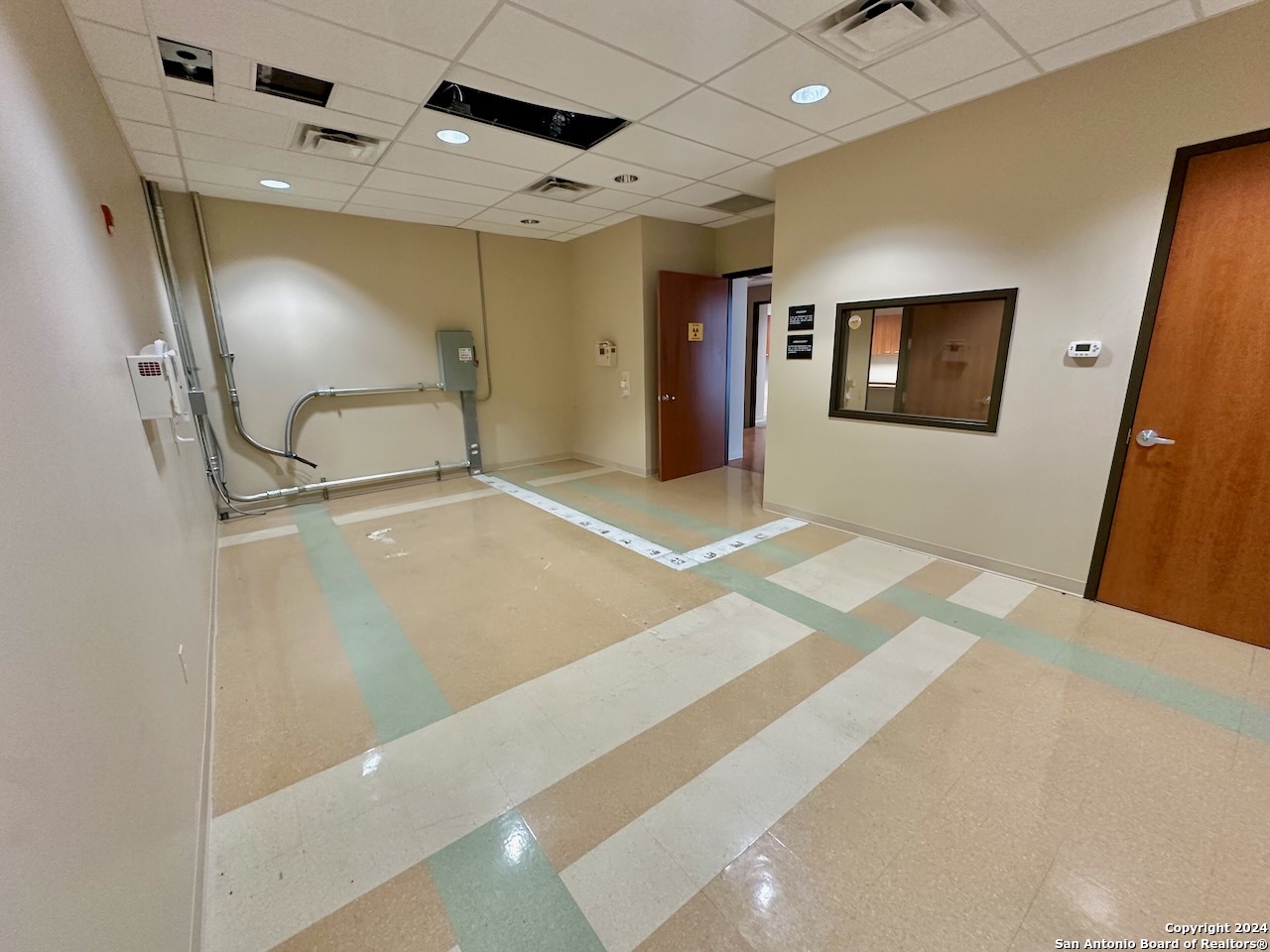 1222 W Oaklawn Road Pleasanton TX 78064