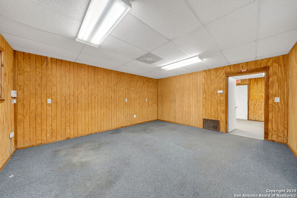 918 E Highway 97 Pleasanton TX 78064