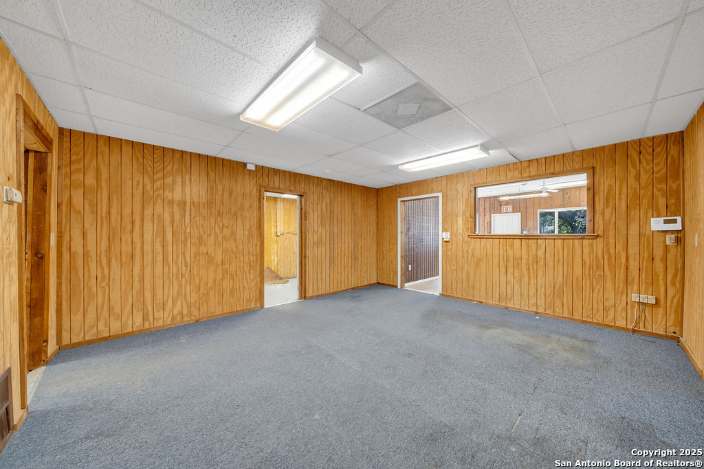 918 E Highway 97 Pleasanton TX 78064