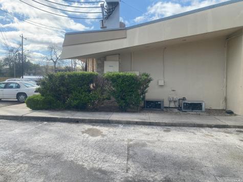 351 W Hildebrand San Antonio TX 78212