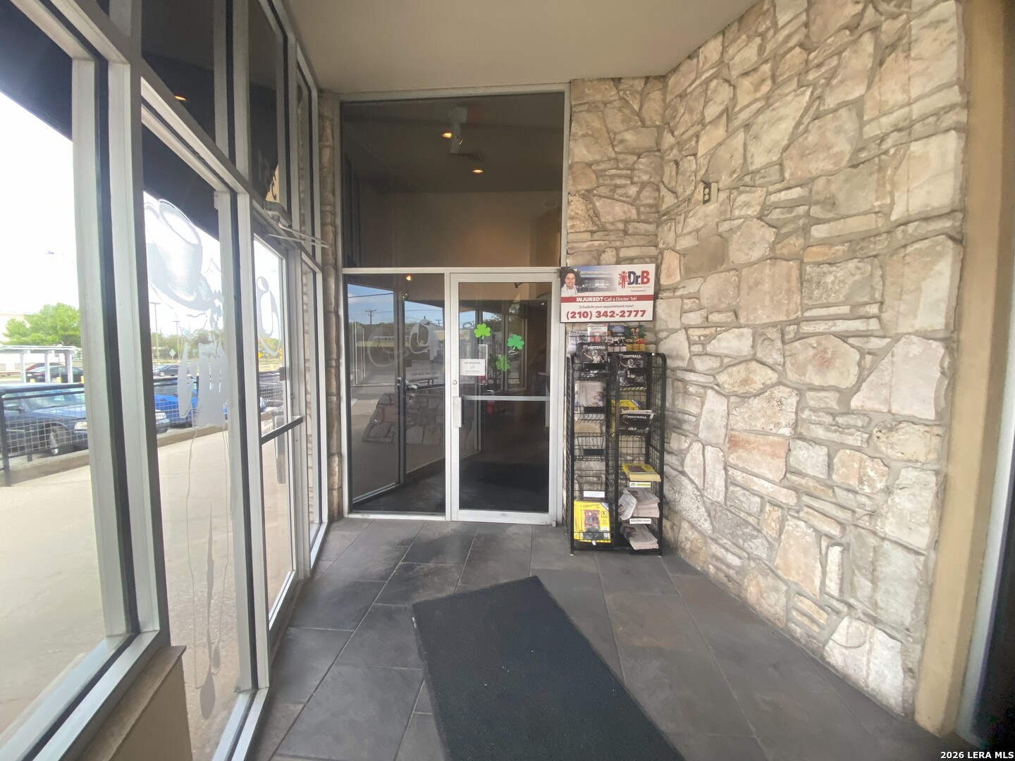 351 W Hildebrand San Antonio TX 78212