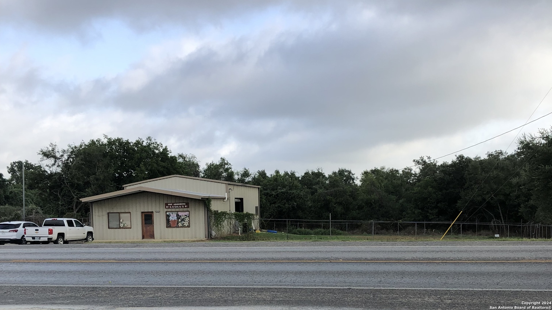 14605 Main Street Highway 132 Lytle TX 78052