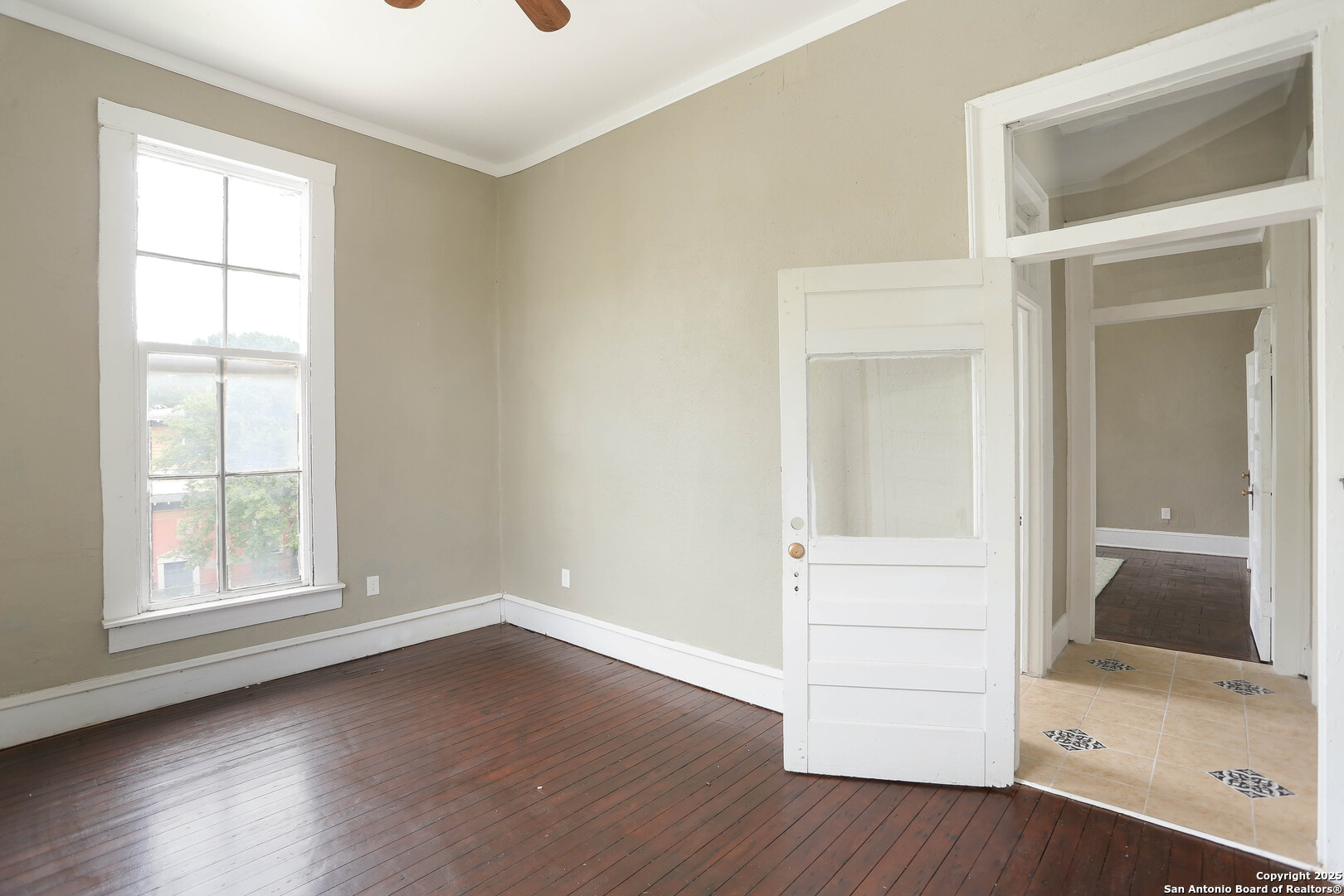 339 W Woodlawn Avenue San Antonio TX 78212