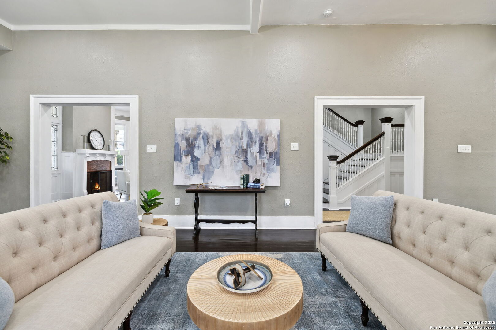 339 W Woodlawn Avenue San Antonio TX 78212